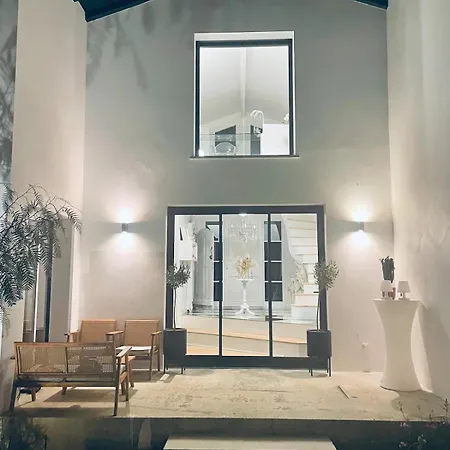 21 Luxe Moderne Et Vue Imprenable Villa Bardos